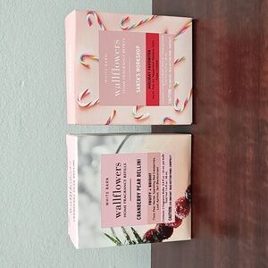 Bath & Body Works White Barn SANTA'S WORKSHOP CRANBERRY PEAR BELLINI Wallflowers
